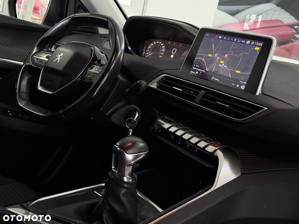Peugeot 3008 1.6 BlueHDi Allure S&S - 20