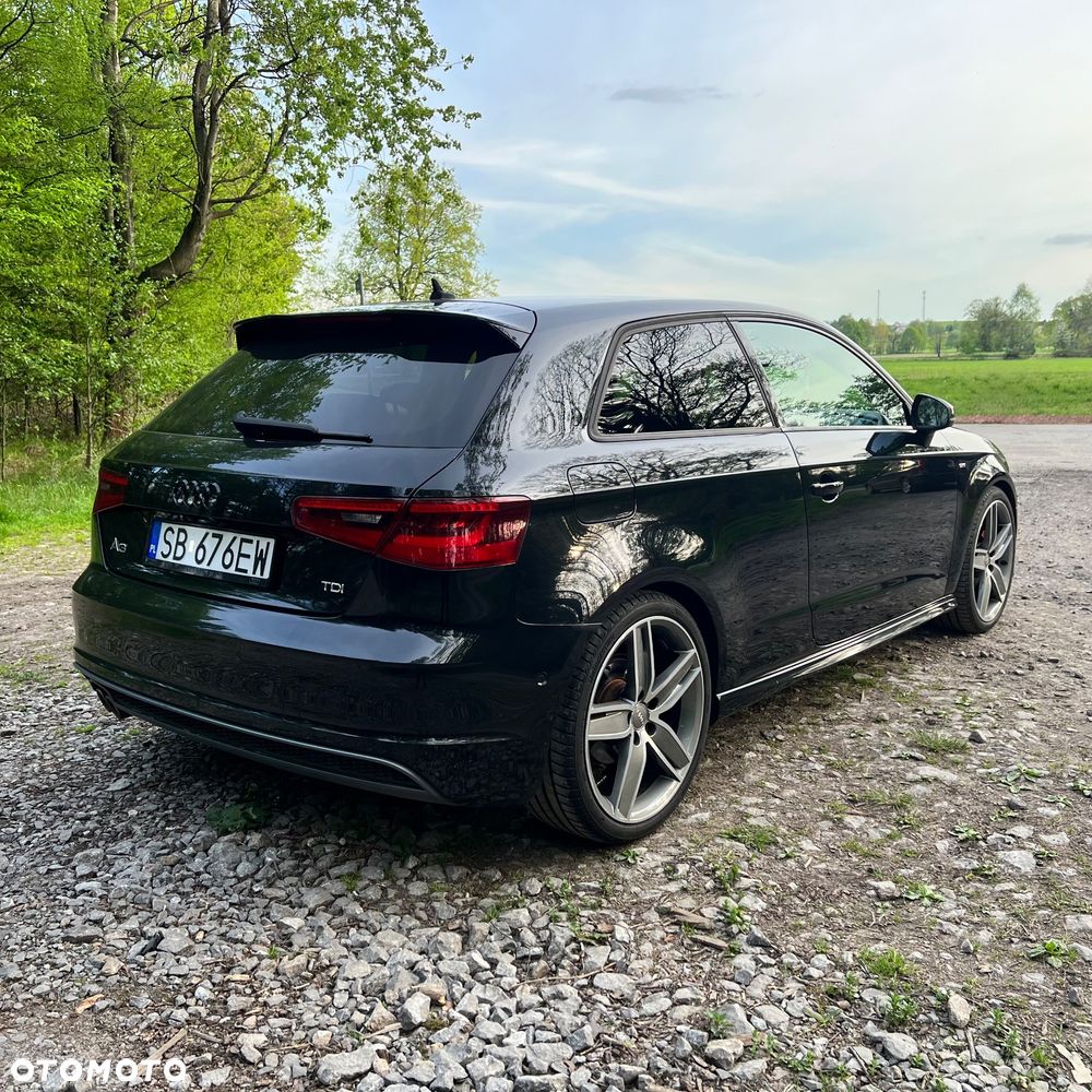 Audi A3 Sportback 2.0 TDI S tronic S line Sportpaket - 7