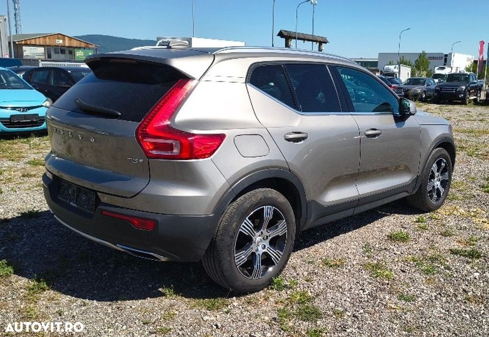 Volvo XC 40 T3 Geartronic Inscription - 2