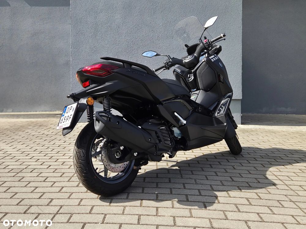 Yamaha X-max - 9