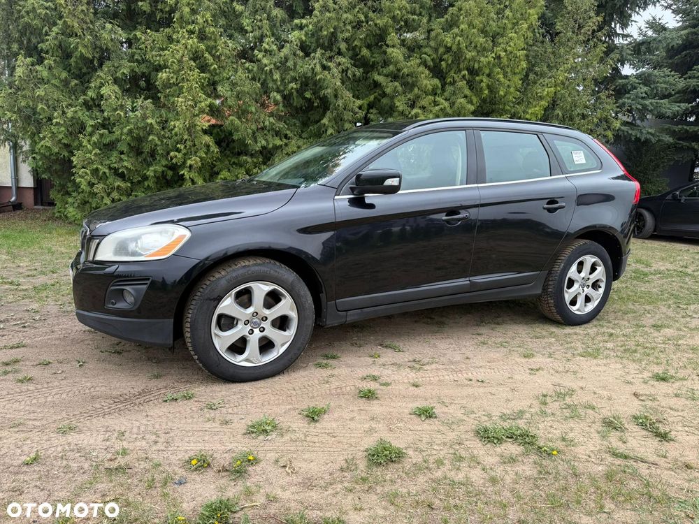 Volvo XC 60 D5 AWD Momentum - 32