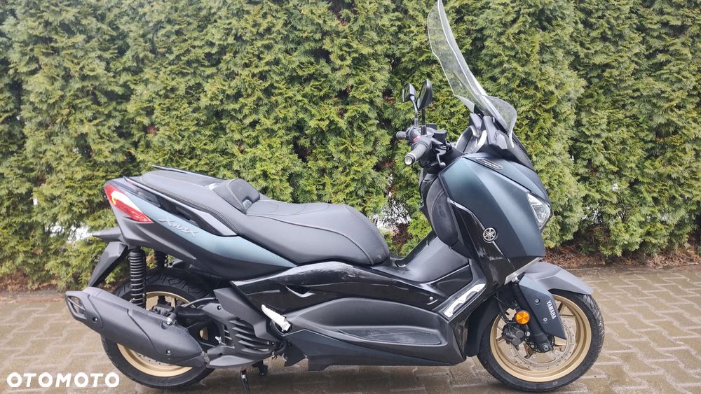 Yamaha X-max - 4