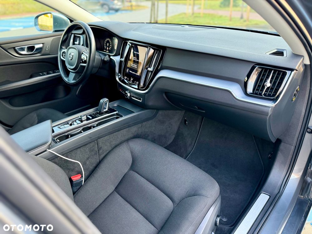 Volvo V60 B4 D Geartronic Momentum - 12