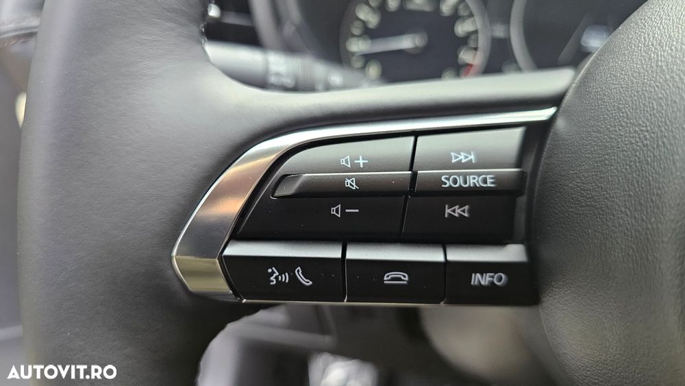 Mazda 3 e-SKYACTIV-X 186 M HYBRID Aut. CENTRE-LINE - 14