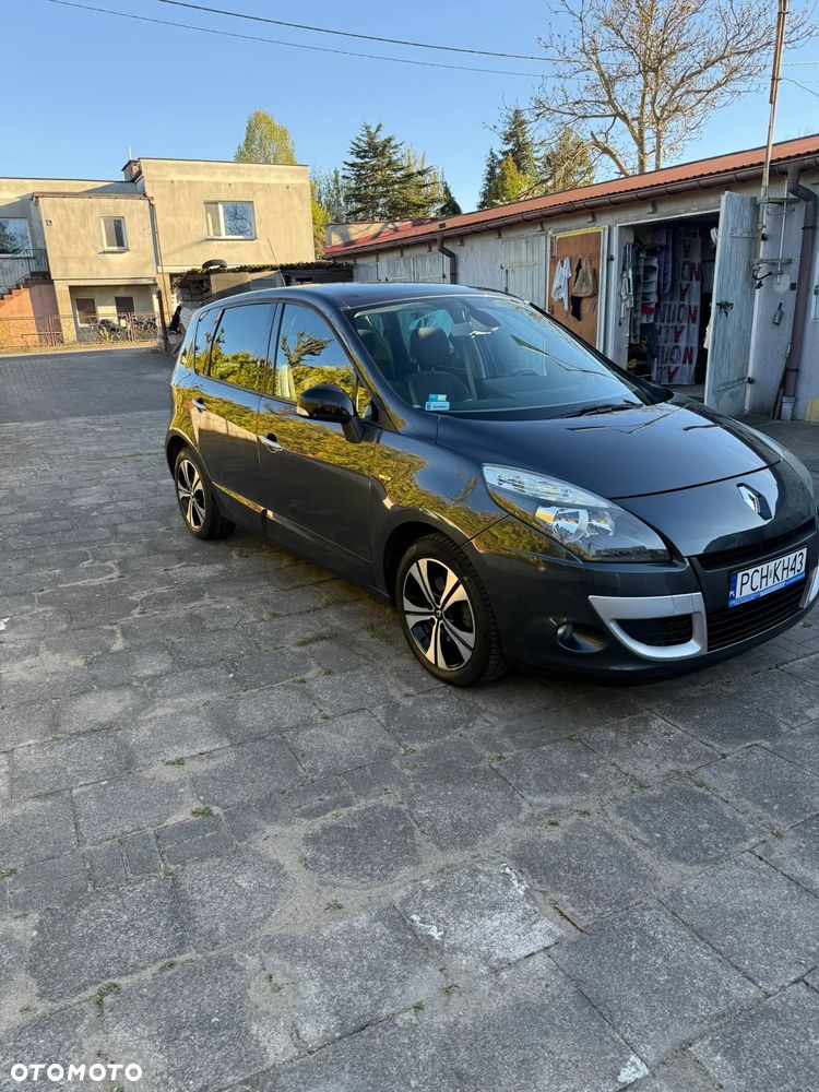 Renault Scenic dCi 130 FAP Bose Edition - 8