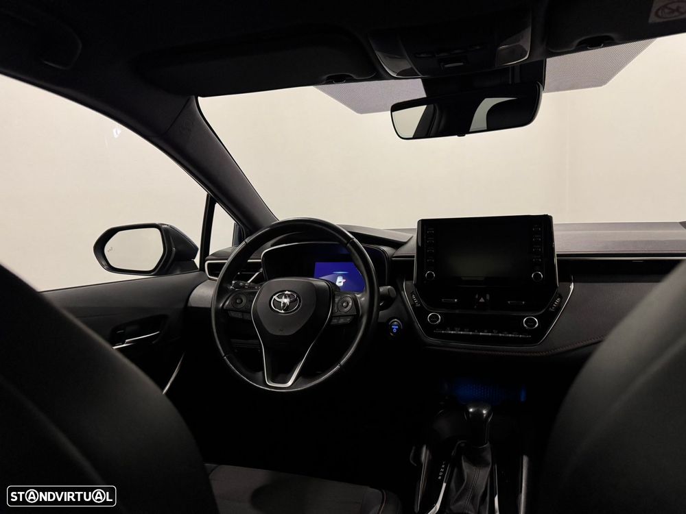 Toyota Corolla 1.8 Hybrid Exclusive - 27