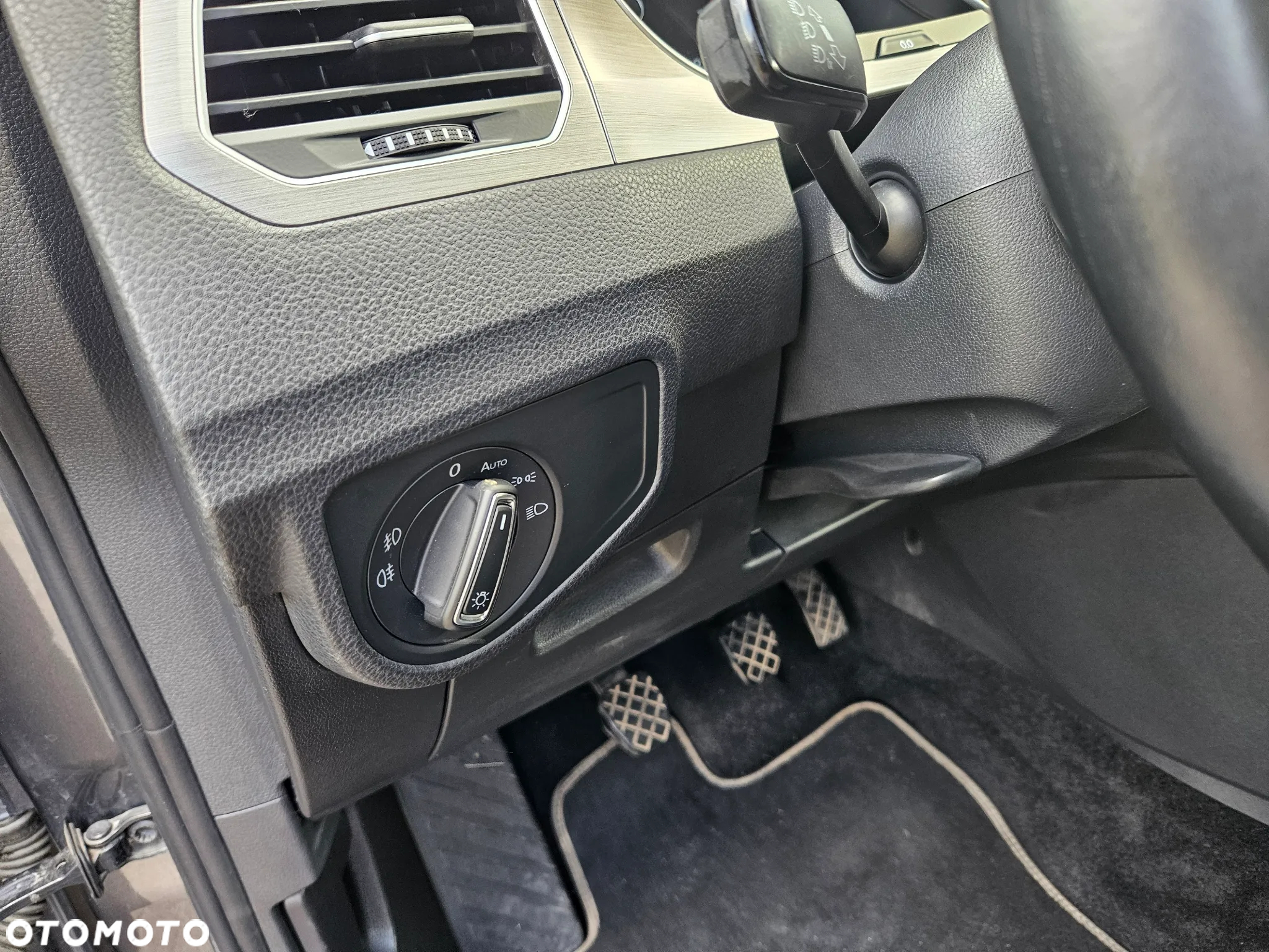 Volkswagen Golf Sportsvan 1.2 TSI (BlueMotion Technology) Comfortline - 27