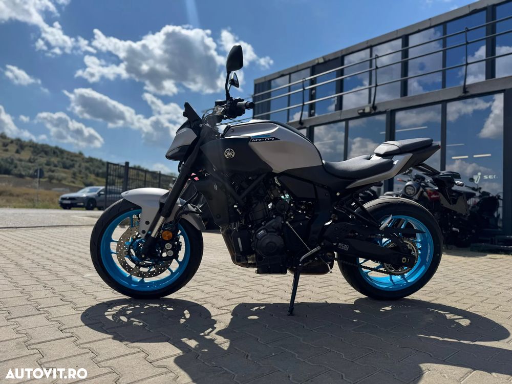 Yamaha MT-07 - 3