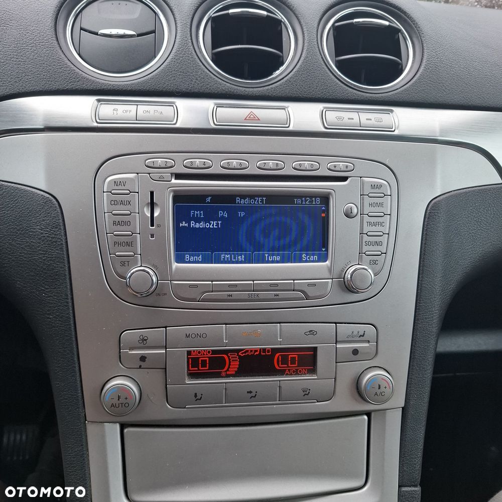 Ford Galaxy 2.0 Viva Trend - 14