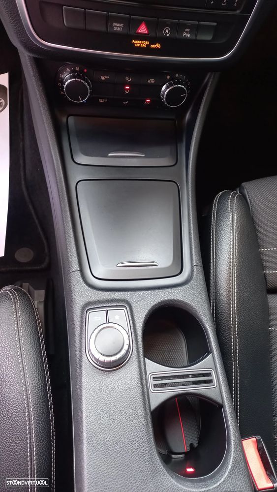 Mercedes-Benz CLA 200 d 7G-DCT Urban - 13
