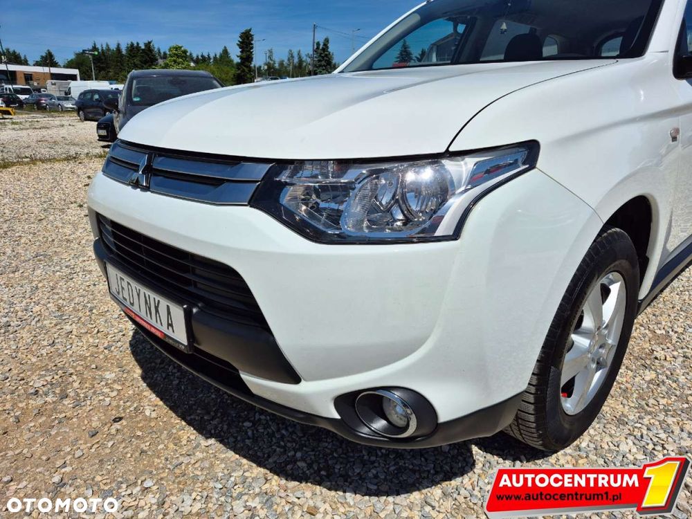 Mitsubishi Outlander - 4