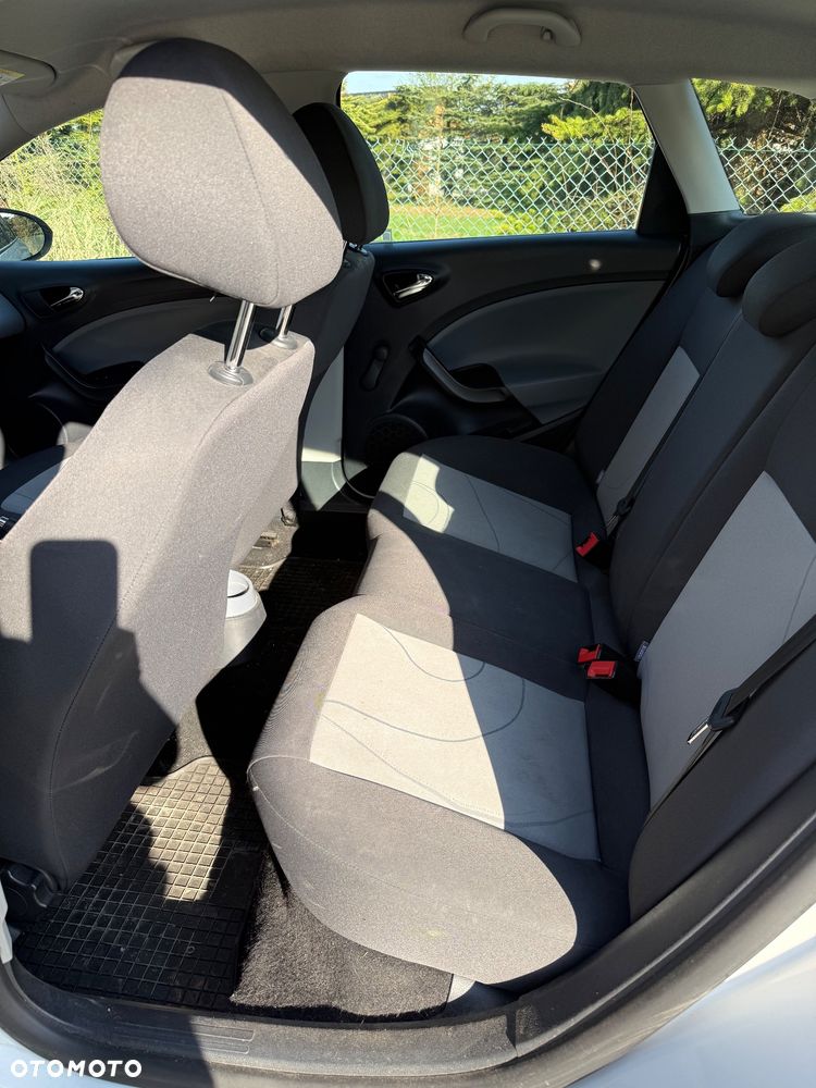 Seat Ibiza 1.4 Reference - 8