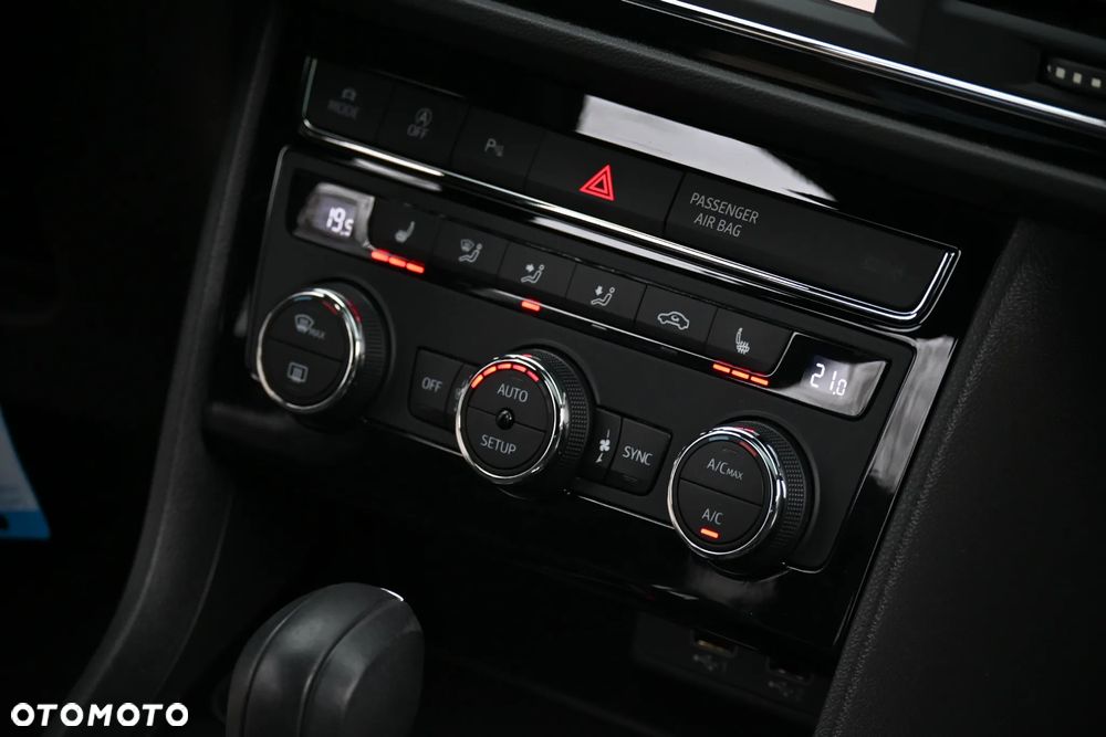 Seat Leon 1.8 TSI Start&Stop DSG FR - 25