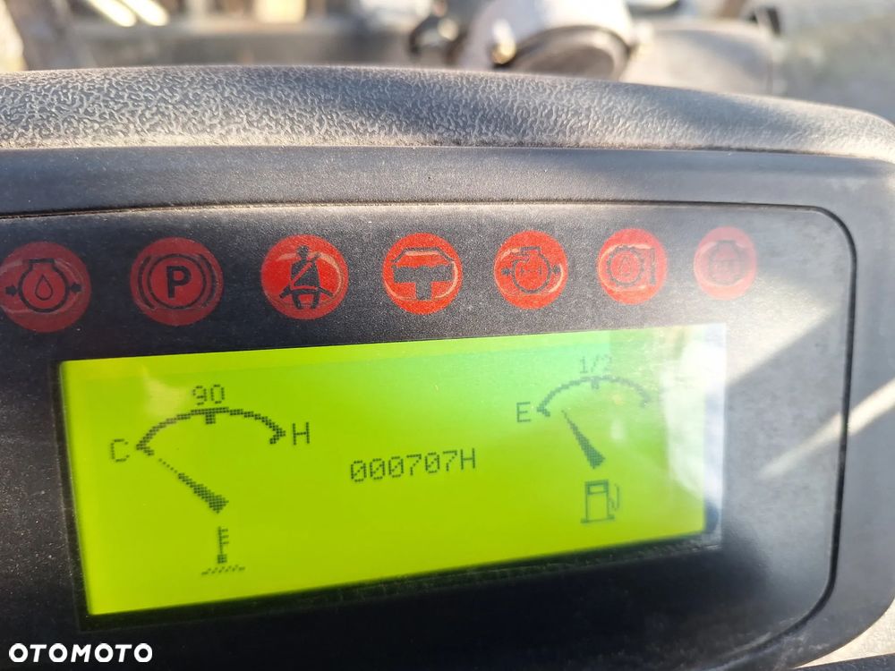 Mitsubishi T8 FD18 - 4