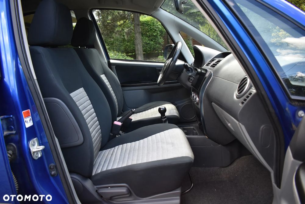 Suzuki SX4 1.6 VVT 4x4 Comfort - 26