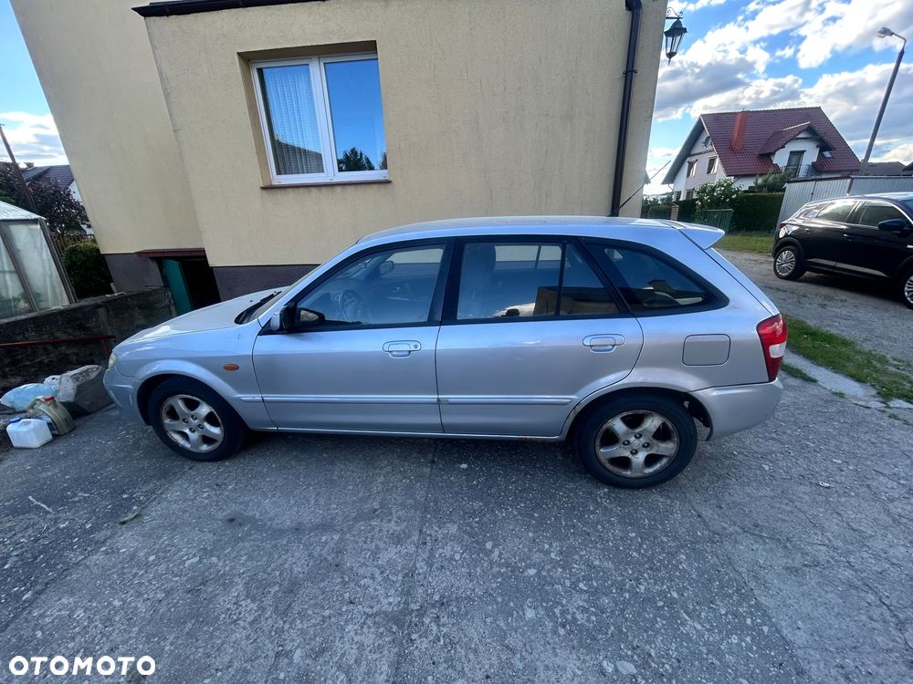 Mazda 323F 1.6 Comfort - 8