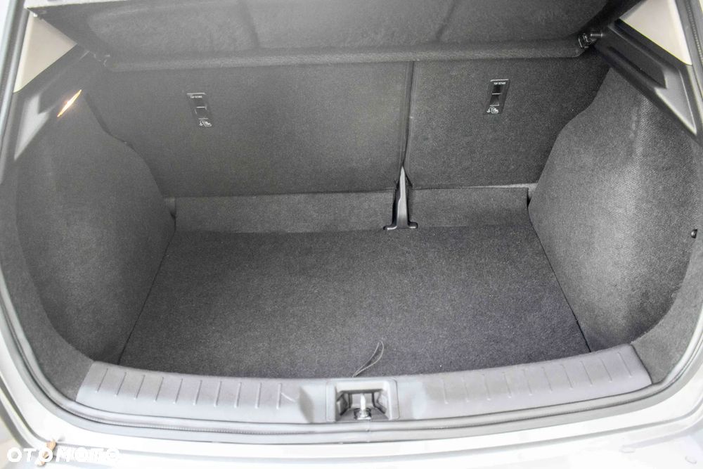 Nissan Pulsar 1.2 DIG-T Tekna Xtronic EU6 - 23