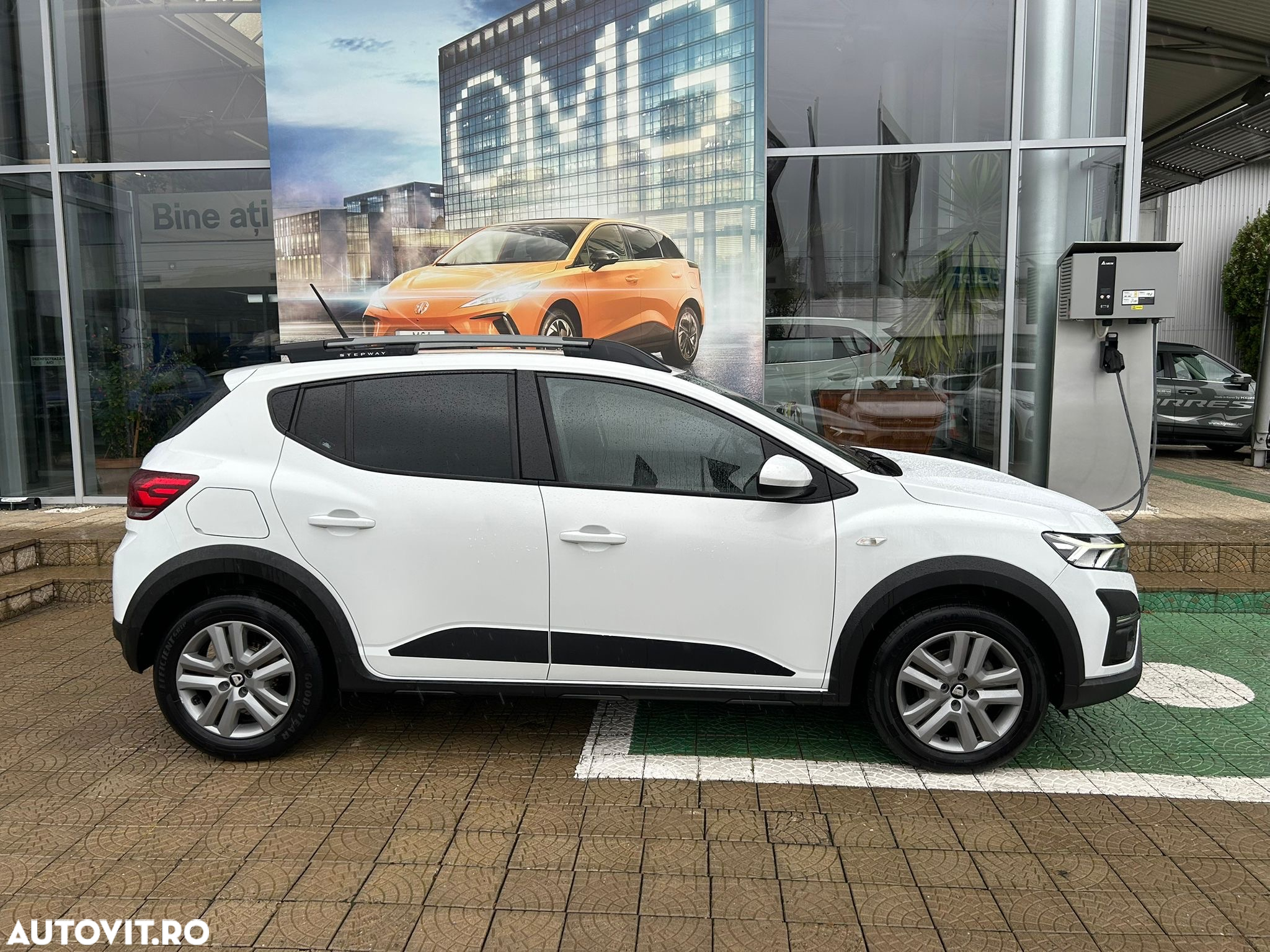 Dacia Sandero Stepway TCe 90 MT6 Comfort - 3