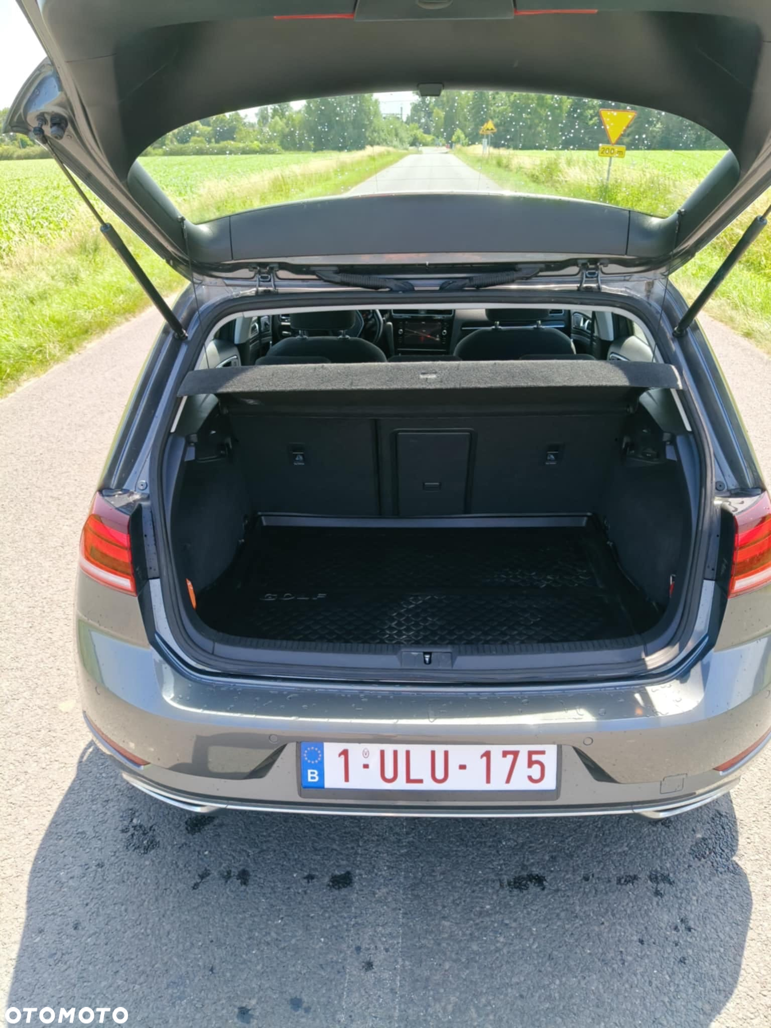 Volkswagen Golf VII 1.6 TDI BMT Comfortline - 22