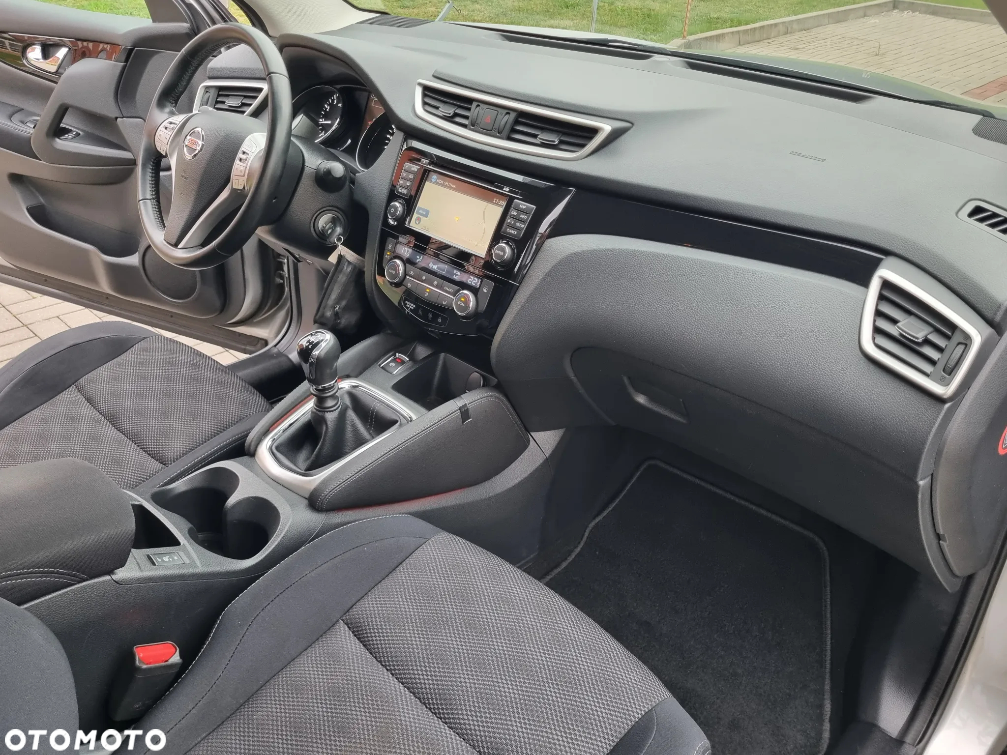 Nissan Qashqai 1.2 DIG-T Acenta - 18