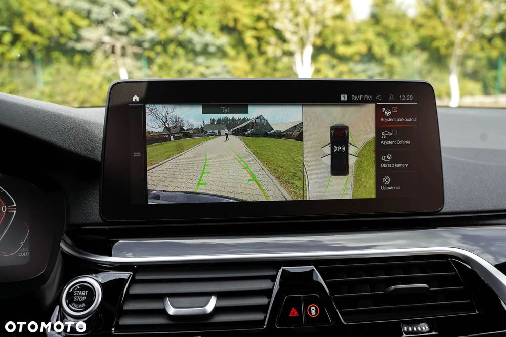 BMW Seria 5 540d xDrive mHEV M Sport sport - 28