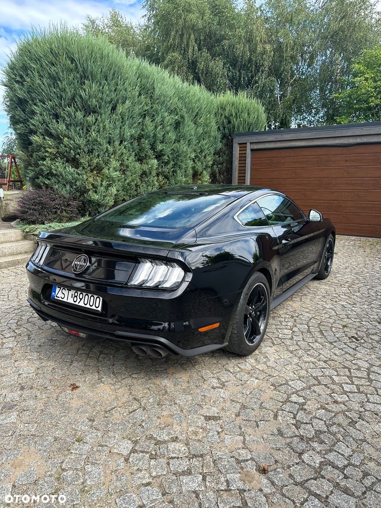 Ford Mustang - 10