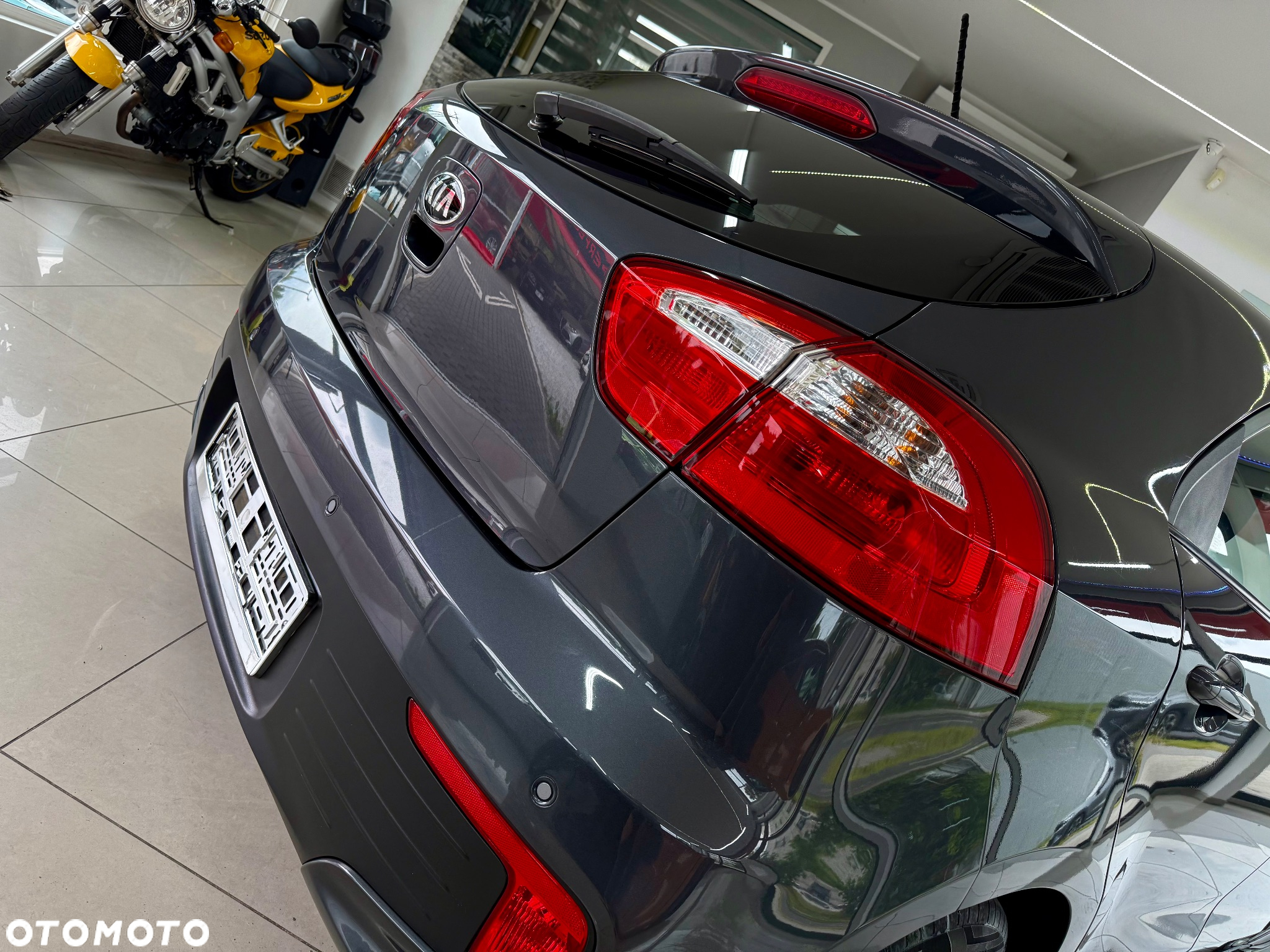 Kia Rio 1.2 Business Line - 33