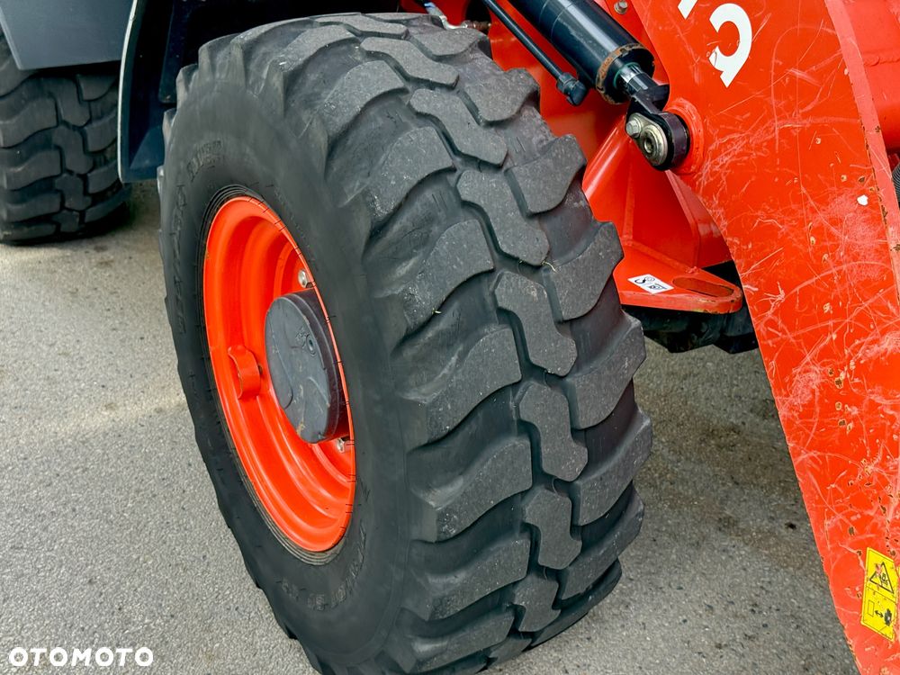 Kubota Ładowarka R070 - 19
