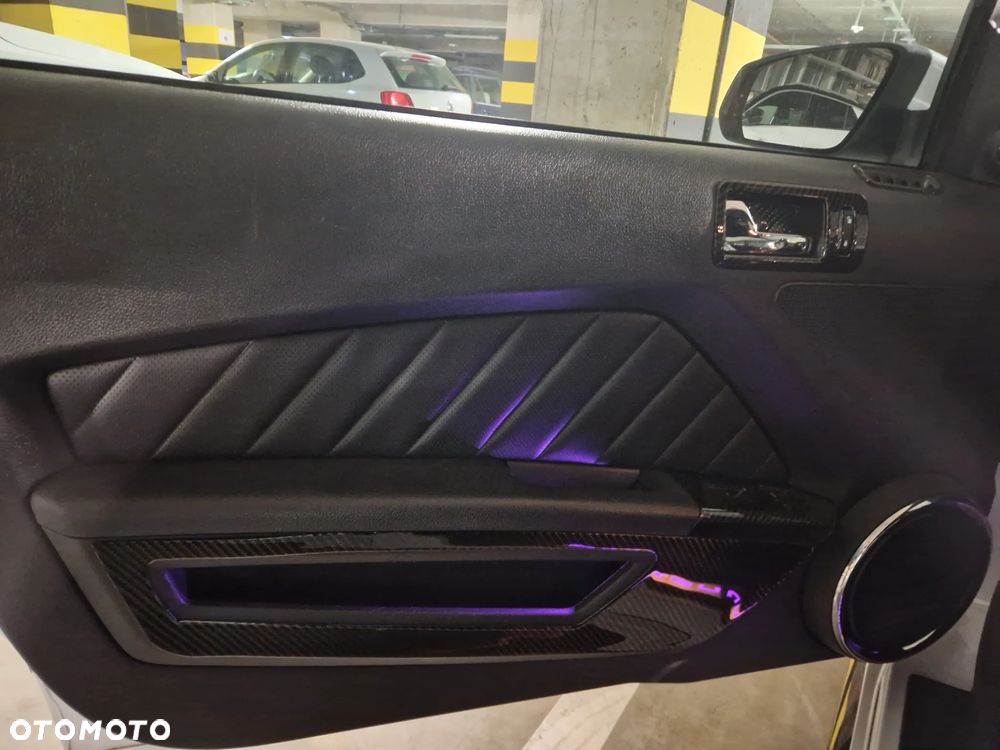 Ford Mustang 3.7 V6 Premium - 7