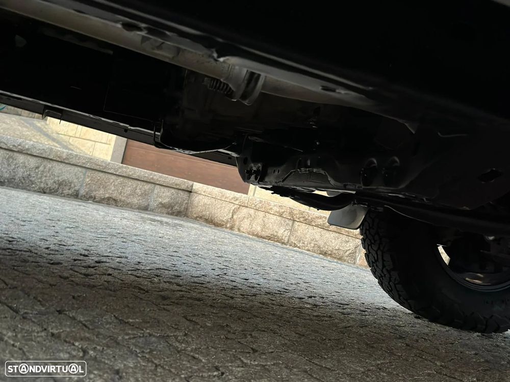 Toyota Land Cruiser Prado - 15