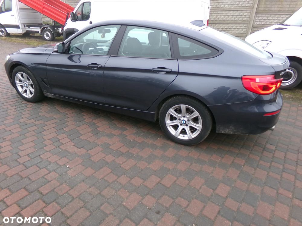 BMW 3GT 318d - 11