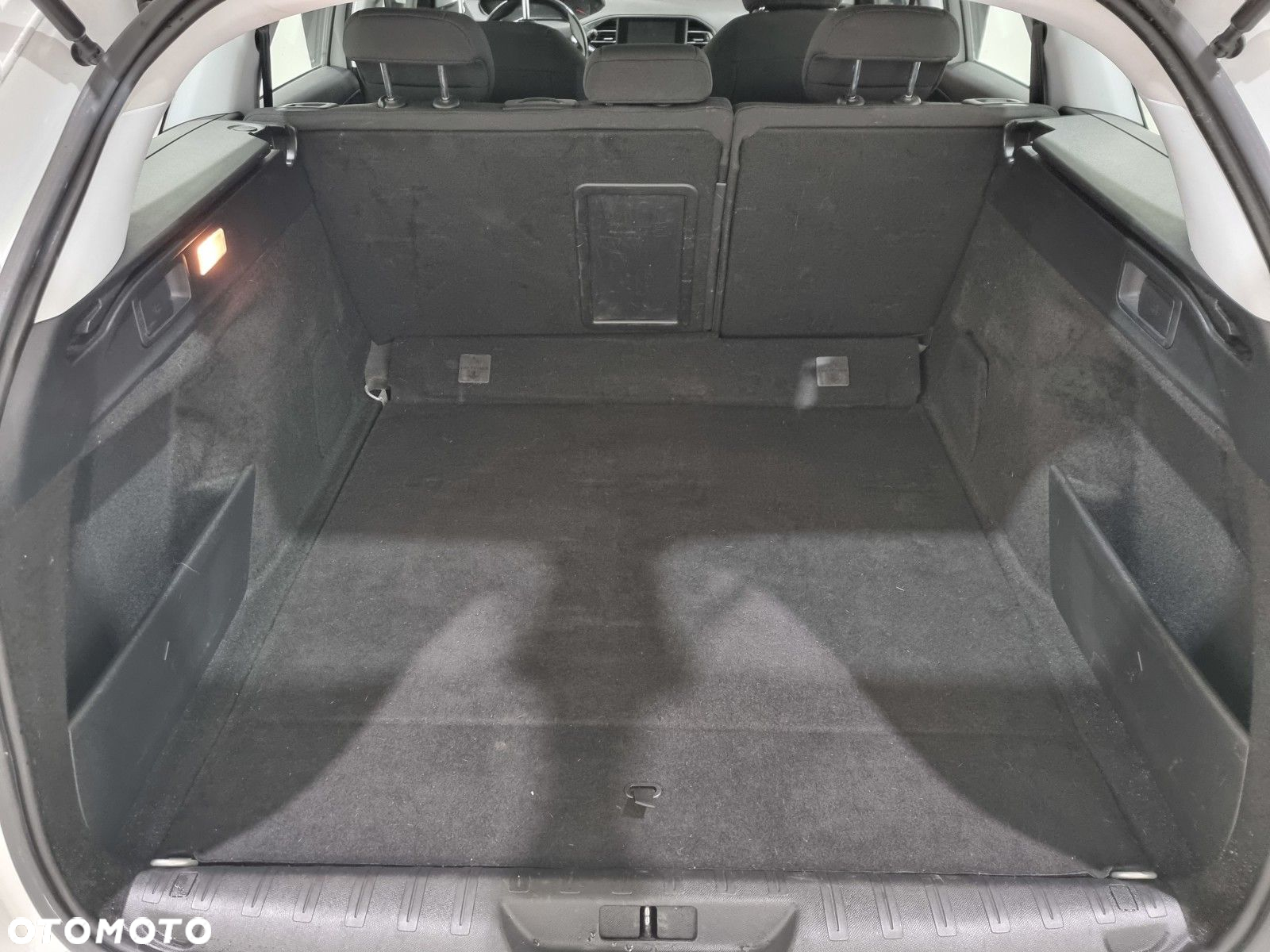 Peugeot 308 - 21