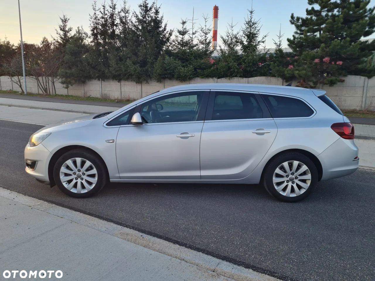Opel Astra 1.6 CDTI DPF ecoFLEX Sports TourerStart/Stop Exklusiv - 14