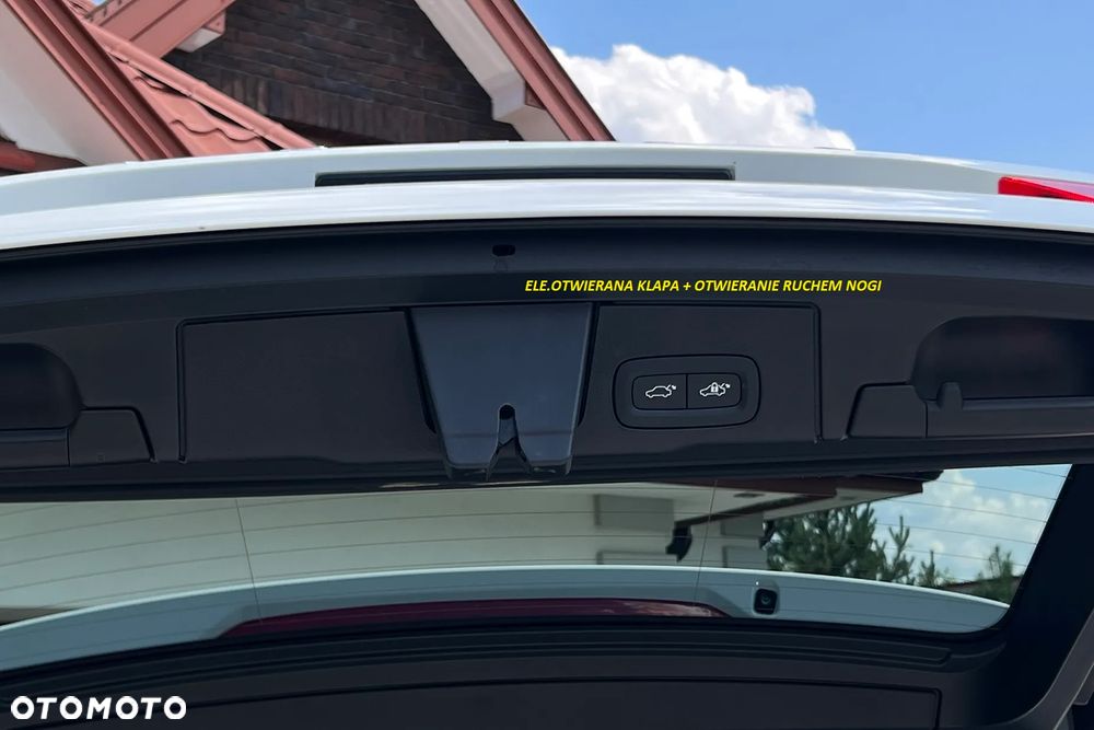 Volvo XC 60 B4 B Plus Dark - 30