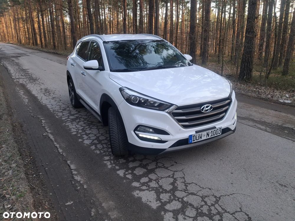 Hyundai Tucson blue 1.7 CRDi 2WD Passion - 9