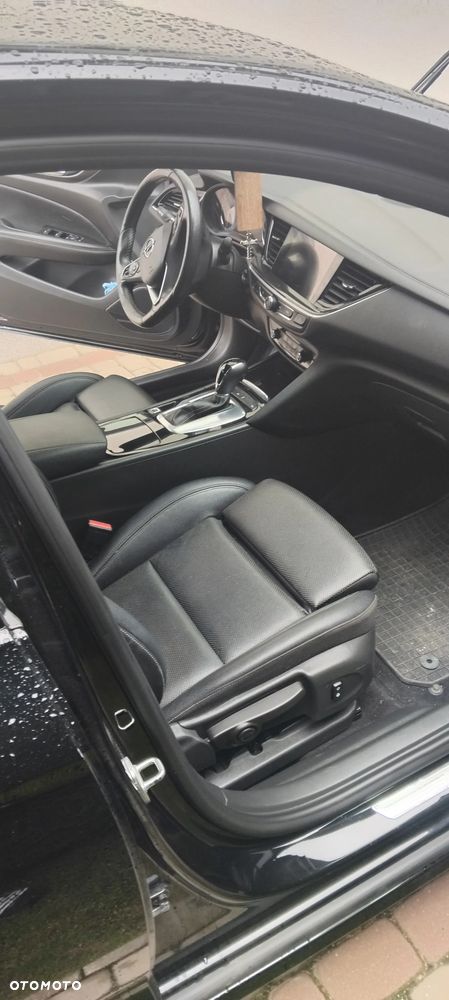 Opel Insignia - 17