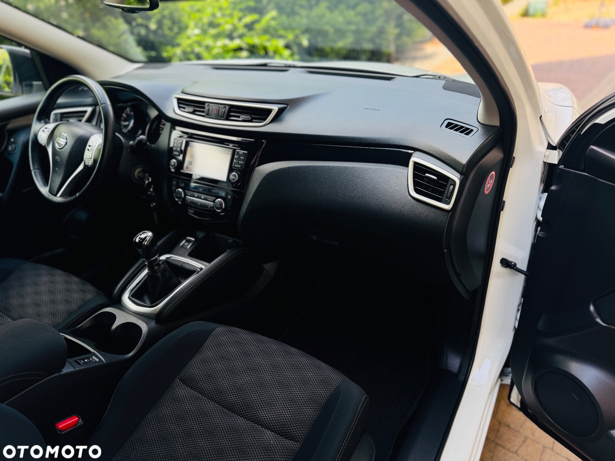 Nissan Qashqai 1.2 DIG-T N-Tec - 13