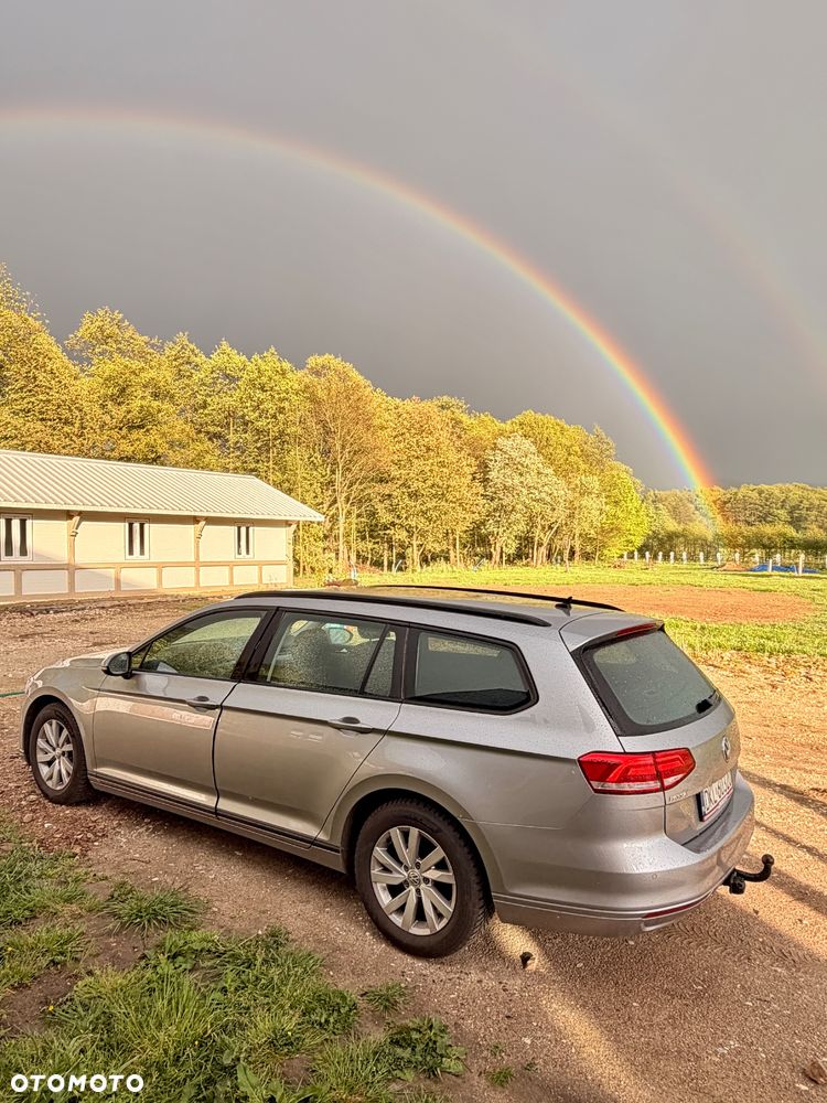 Volkswagen Passat 2.0 TDI SCR Comfortline - 2
