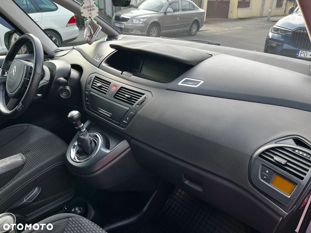 Citroën C4 Picasso - 13