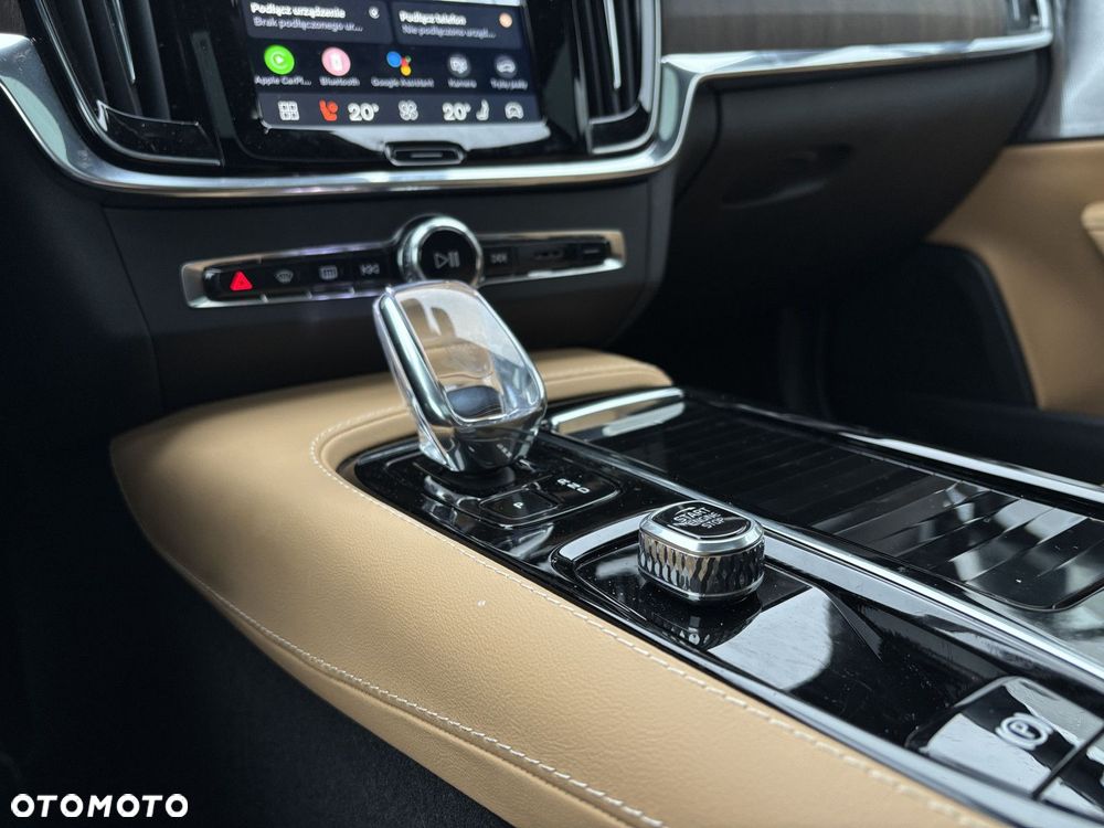Volvo V90 - 17