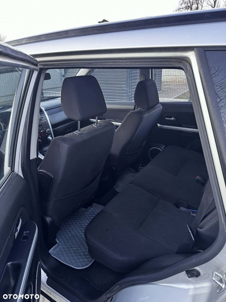 Suzuki Grand Vitara 2.4 Automatik Comfort - 8
