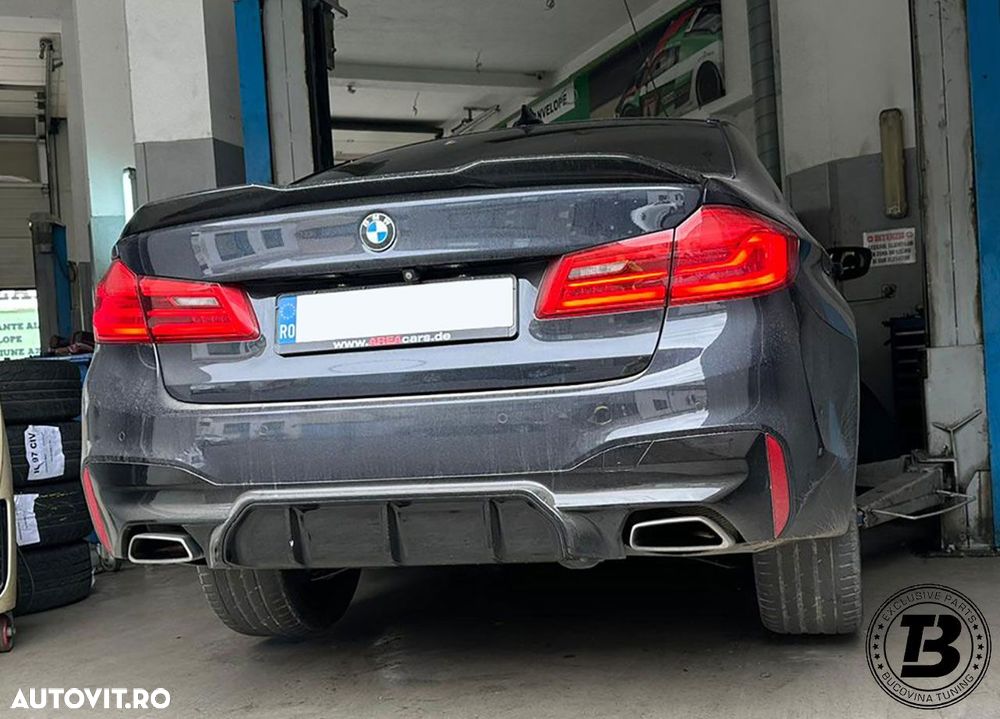 Difuzor Bara Spate compatibil cu BMW Seria 5 G30 G31 M5 Design - 7