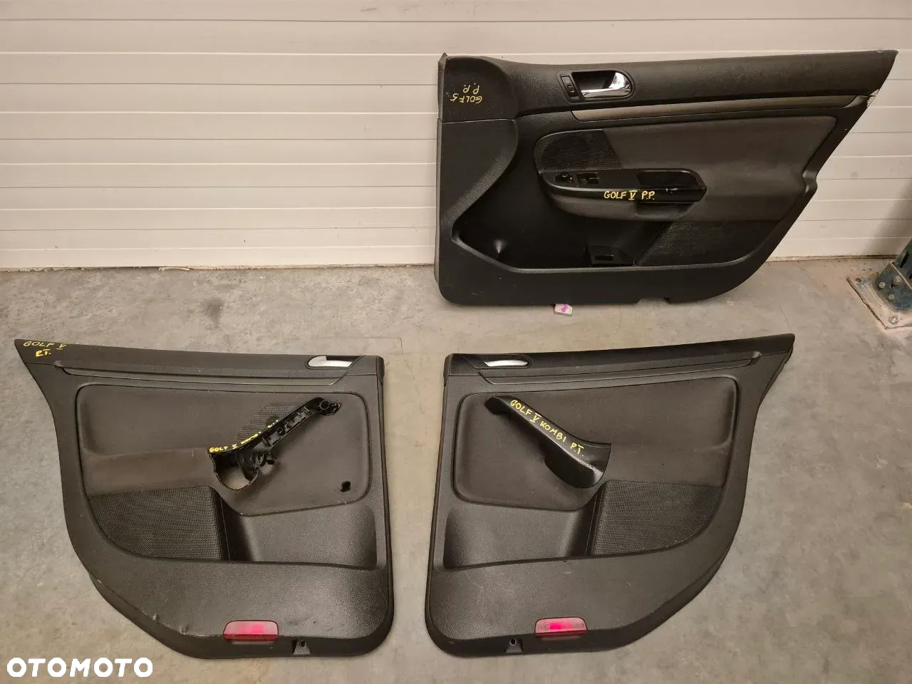 VW AUDI SEAT SKODA BOCZEK DRZWI - 13