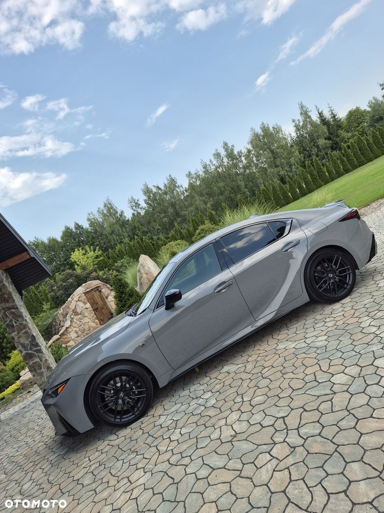 Lexus IS - 8