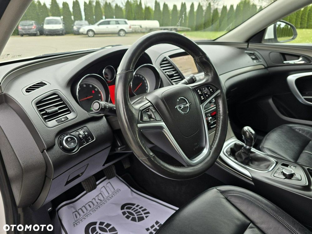 Opel Insignia - 16