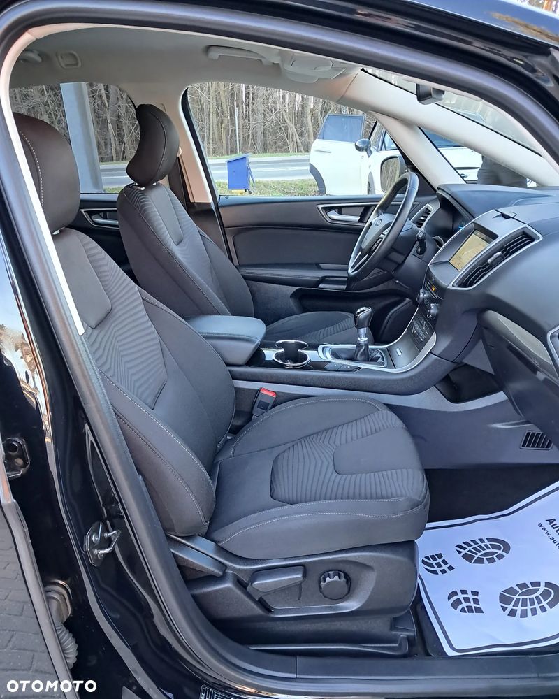 Ford S-Max - 9