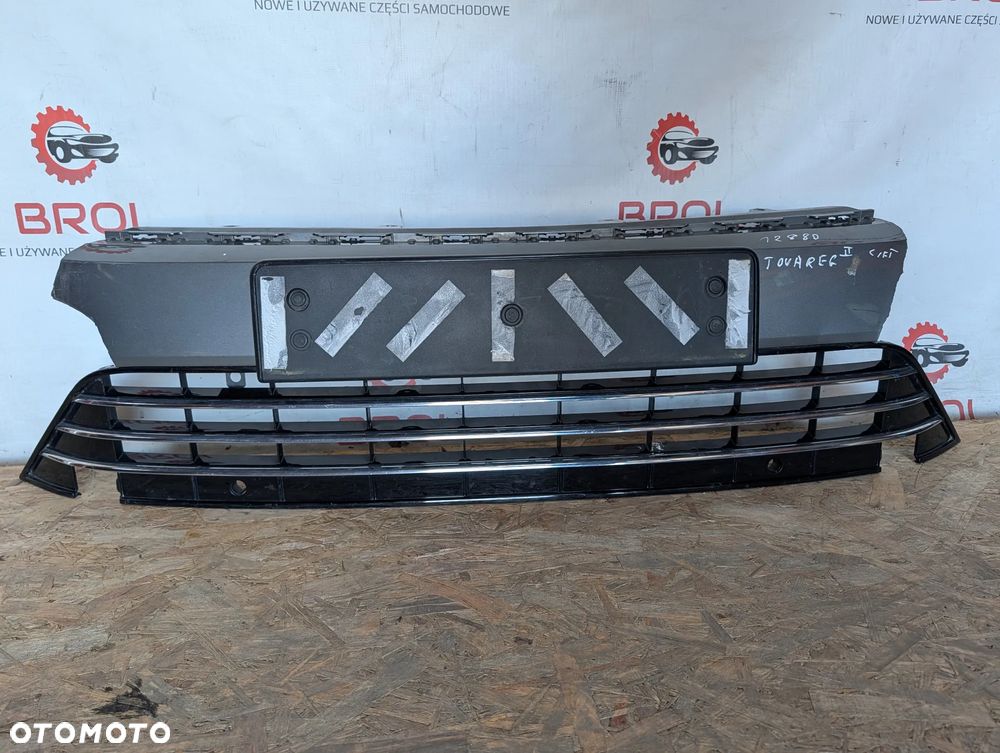 ATRAPA ŚRODKOWA DOLNA VW TOUAREG II LIFT 14-18 - 1