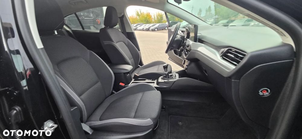 Ford Focus 1.0 EcoBoost STart-Stopp-System TITANIUM - 37