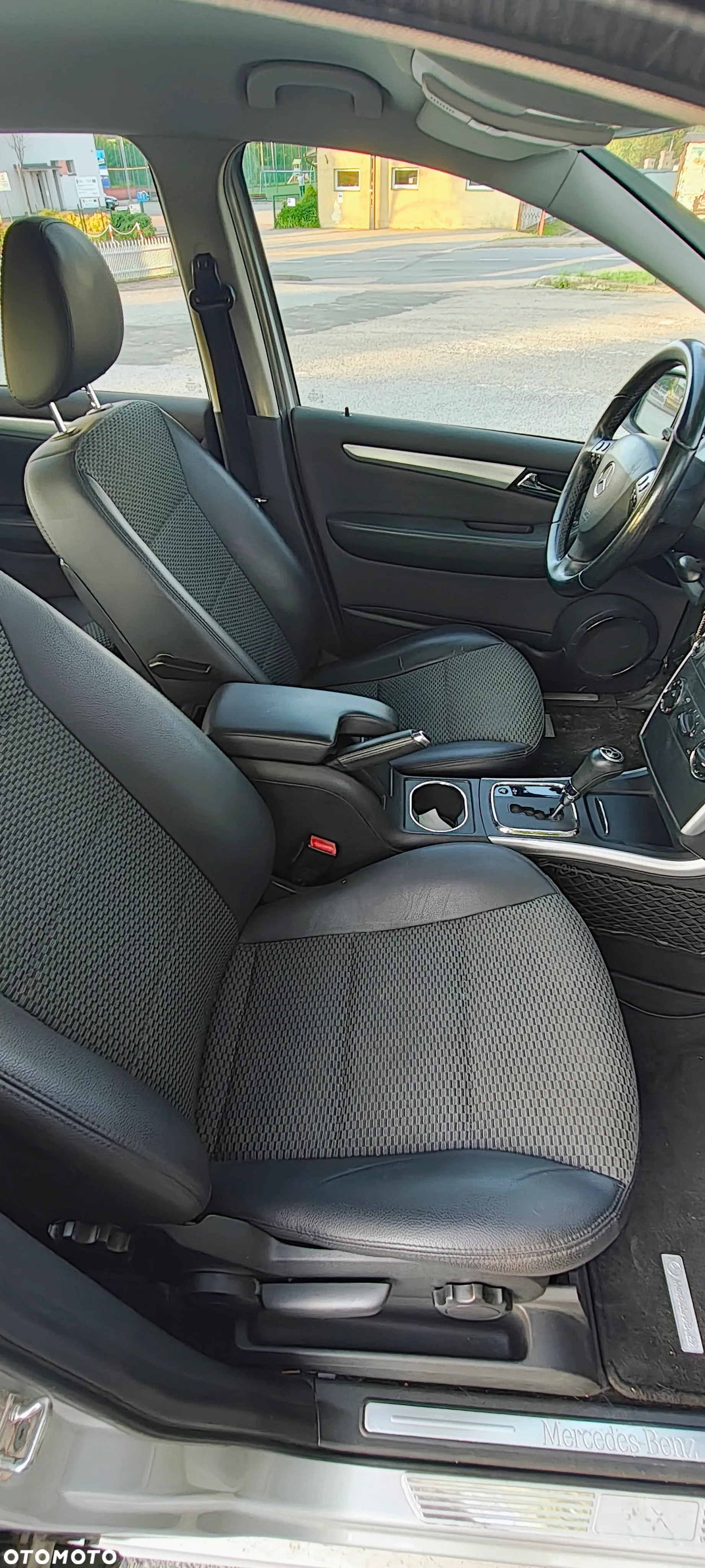 Mercedes-Benz Klasa A 180 CDI Autotronic Avantgarde - 11