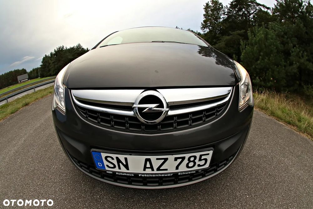 Opel Corsa 1.4 16V Active - 16